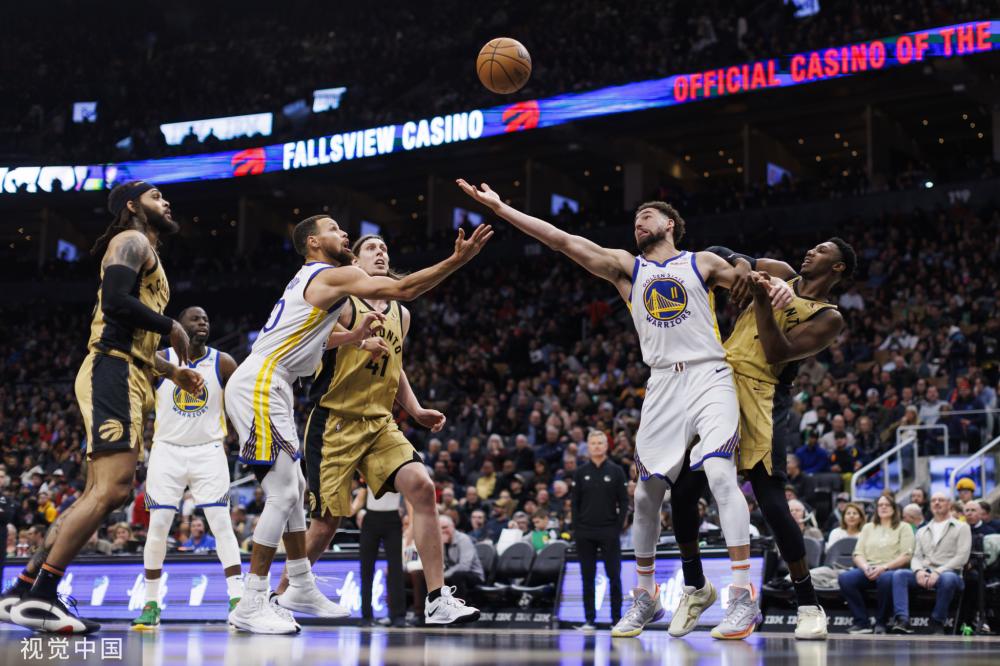 比赛中更是 比赛中更是